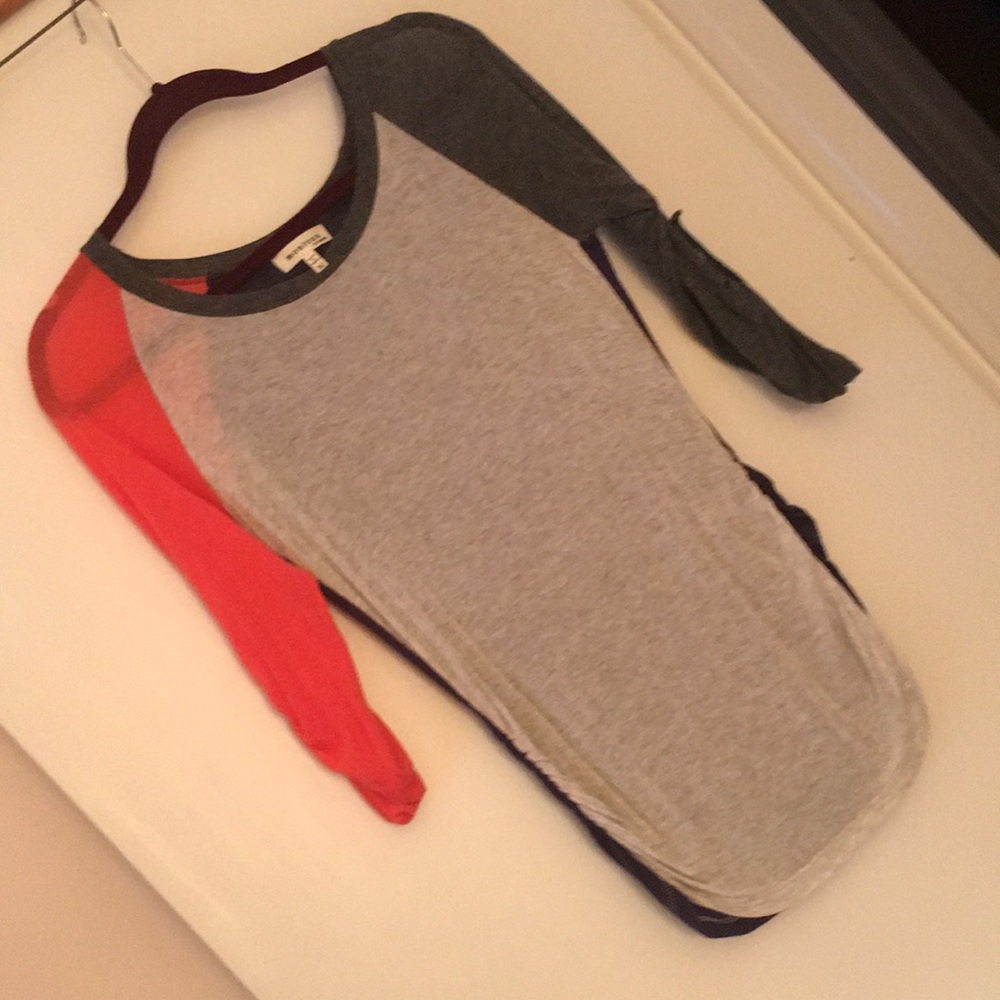 Fun Multi color sports top